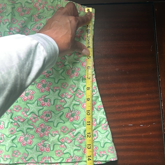 Vineyards Vines strapless top. - Picture 4 of 5